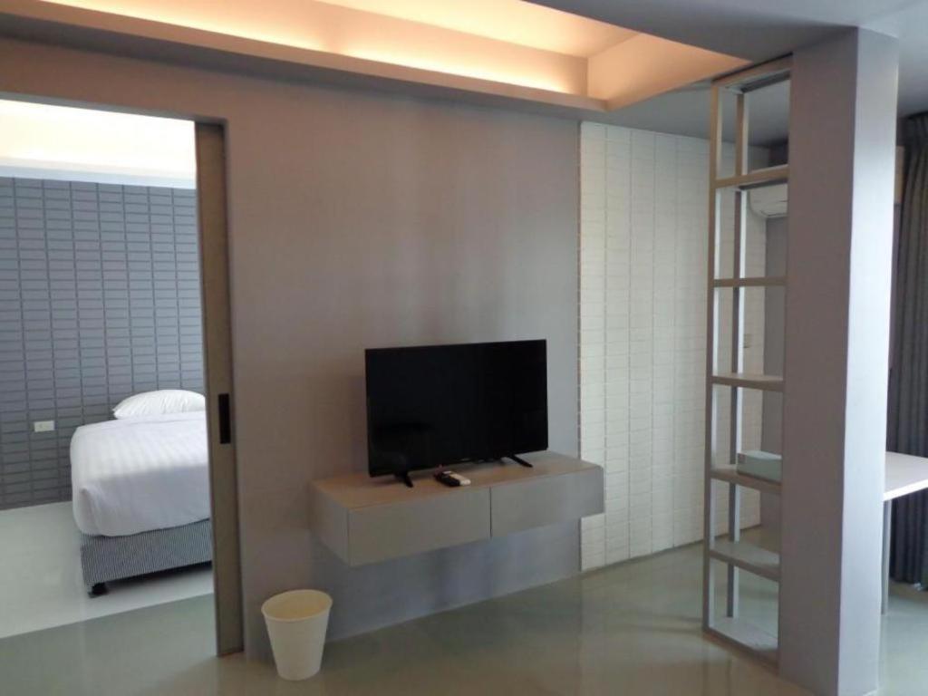 Silom Studios Bangkok Luaran gambar