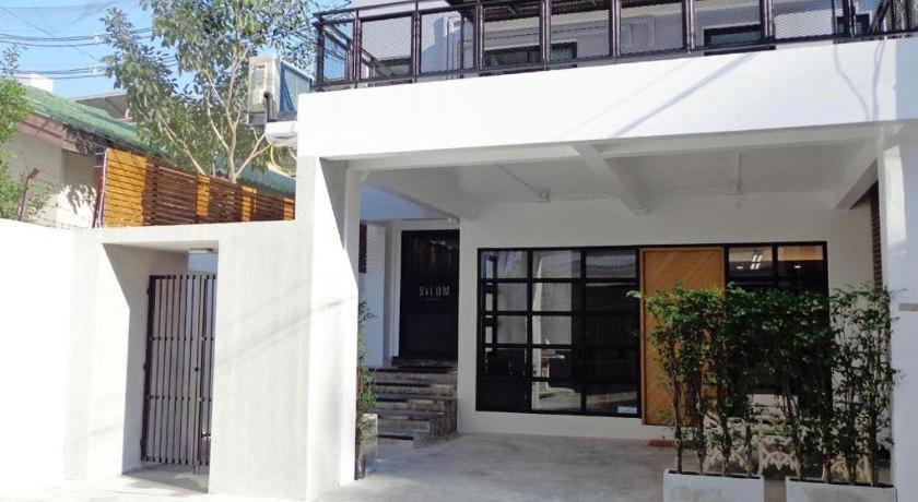 Silom Studios Bangkok Luaran gambar
